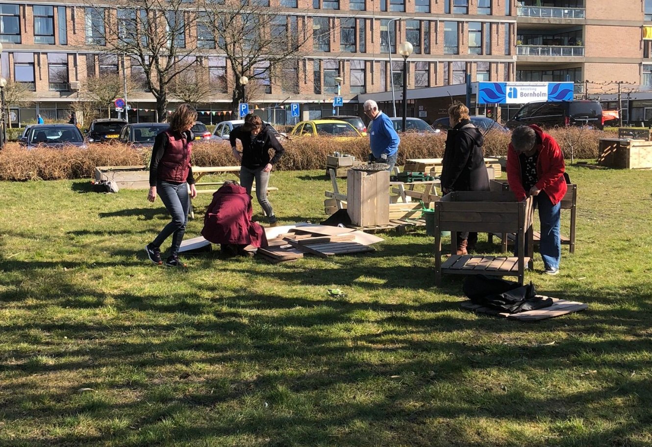 Vrijwilligers aan het werk